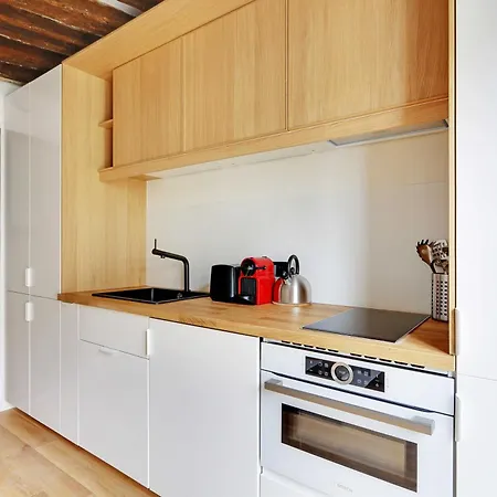 Studio 2p Renovated Climatisation - Marais Apartment Paris
